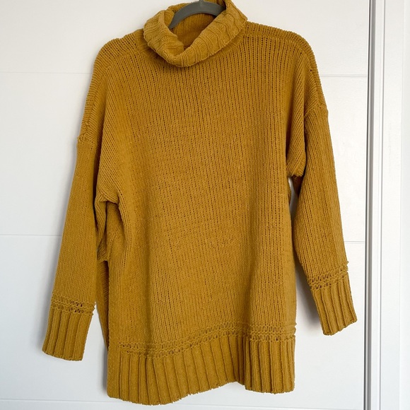 Aerie Mustard Knit Sweater - Picture 2 of 2